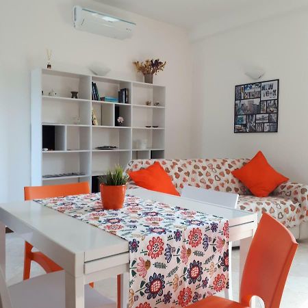 Appartamento Con Giardino A Cisano Di บาร์โดลิโน ภายนอก รูปภาพ