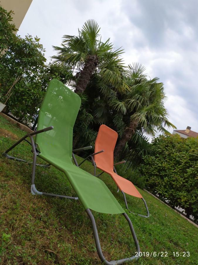 Appartamento Con Giardino A Cisano Di บาร์โดลิโน ภายนอก รูปภาพ