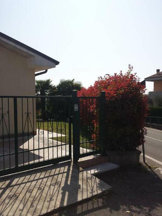 Appartamento Con Giardino A Cisano Di บาร์โดลิโน ภายนอก รูปภาพ