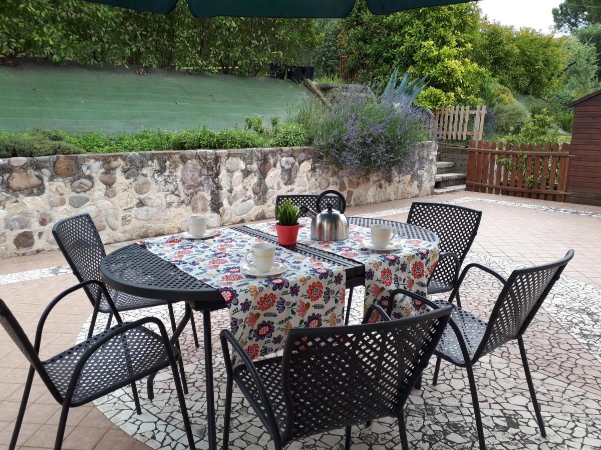 Appartamento Con Giardino A Cisano Di บาร์โดลิโน ภายนอก รูปภาพ